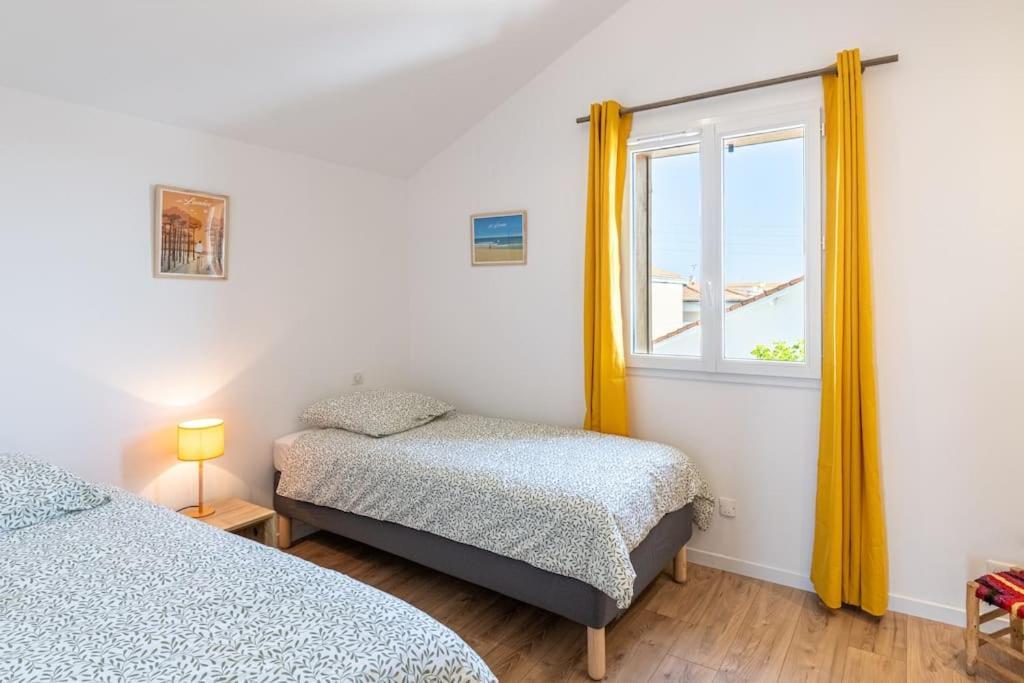 Apartment A 200 M De La *